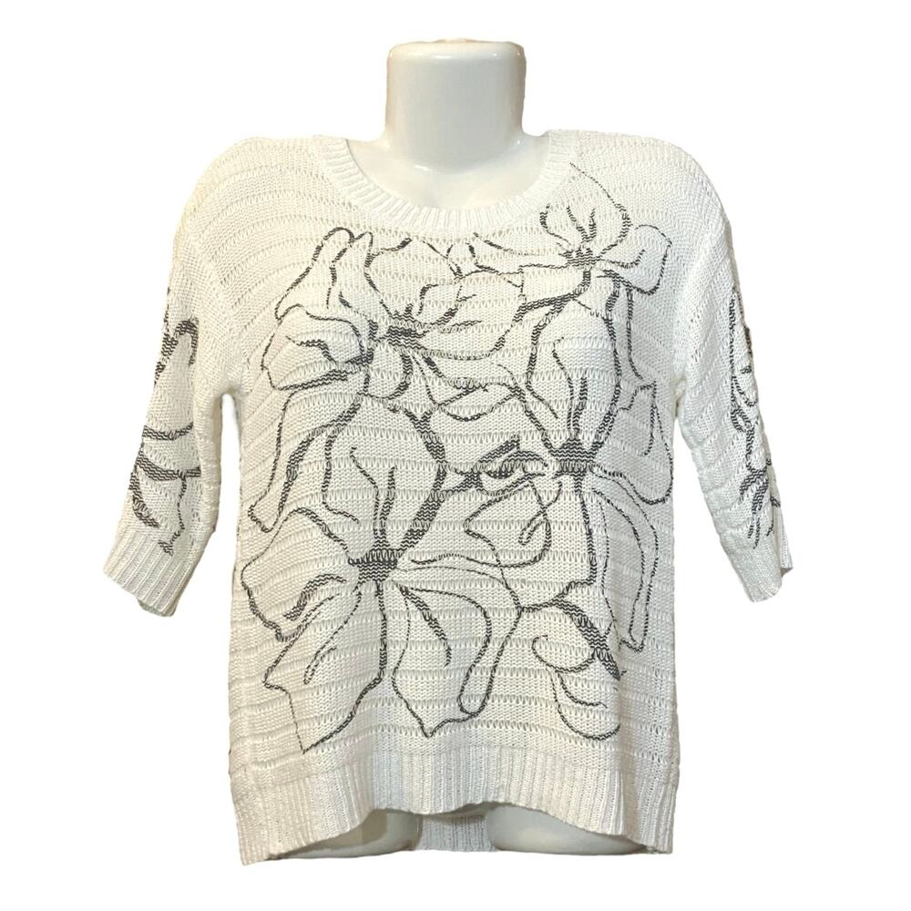 Westport Women's White w/ Floral Design Lightweight 3/4 Slv Sweater | Size XS